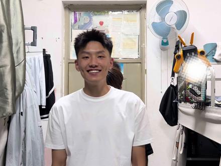 和舍友比拼土味情话,看看哪位是最土的#ST甲面杯#宿舍搞笑日常 #真实还原大学生活 #寝室真实生活