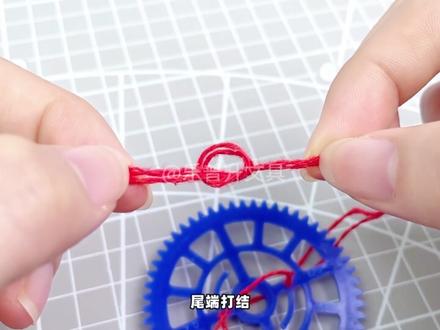 当年我就是靠这一手拉哨当上了孩子王#童年回忆#回忆杀#DIY#修正带#乐普升文具@DOU+上热门 @DOU+小助手