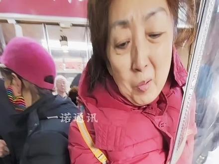 苹果手机打不开了 #手机数码 #原创视频 #手机#手机店日常