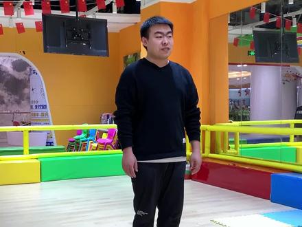新手常见三个错误动作,你学废了吗?#轮滑 #儿童轮滑教学 @抖音小助手 @抖音创作者中心