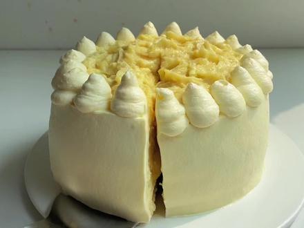 【简简厨房】榴莲蛋糕,抹面变渣如何补救?#榴莲蛋糕 #抖音美食推荐官 #人气蛋糕推荐