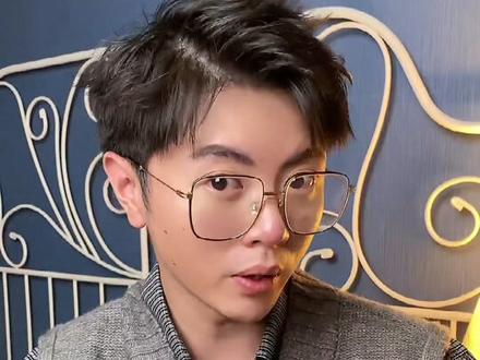 天秤和巨蟹在一起会发生什么化学反应?(上集)#十二星座 #星座解析 #星座爱情 #恋爱 #星座配对 @DOU+小助手