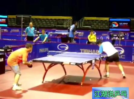 刘国梁大战王皓,训练期间师徒二人打起了实战!差距有多大?#刘国梁#王皓#直板横打 #王皓