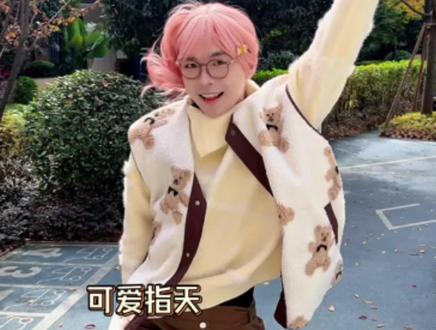 果然俯拍更加可爱了呢 #库里 #库里之歌舞蹈挑战 #拍摄技巧