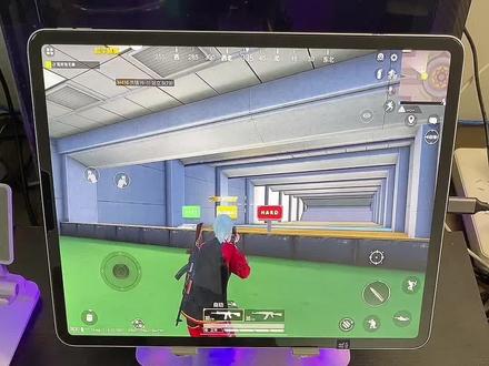 #玩转数码 #电子竞技 #数码科技 #和平精英 #游戏外设 #仁魔灵甲 #数码产品 划屏幅度120左右,分身按钮分辨是最大调距以及最小调距