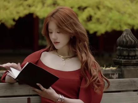 赵露思上城士封面,看得我美的斯哈斯哈 #赵露思