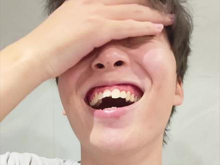 姆总原来你也玩抽象,社媒发个皇马0∶2落后的照片配文哈拉马德里😂😂😂😂😂😂😂#姆巴佩 #巴萨vs皇马 #皇马