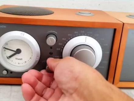 TivoliAudio M3BT #蓝牙音箱 #收音机 的功能你都清楚了吗?今天演示一下时间调试功能@抖音小助