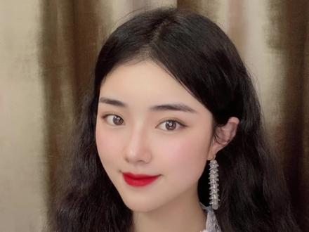 《安妮日记》一段悲伤的历史,一个叫做成长的故事。
