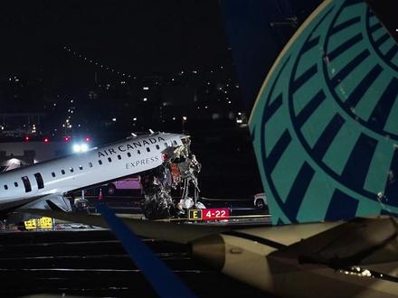 纽约机场客机撞消防车事发画面曝光:降落时撞向车辆 机长副机长身亡#快讯 #新闻 #资讯