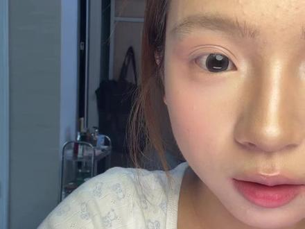 (上睫毛在橱窗白玉兰)原相机这个效果#姜乘澜
广告太多了我删不完,不要相信!