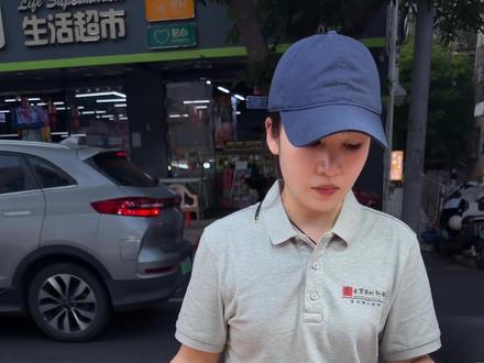 客人把我的释迦捏坏了……该不该叫她买单???#释迦果#我的摆摊日记 #记录摆摊日记 #释迦果的吃法 #解压视频