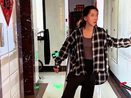 生命是一万次的春和景明,愿大家都能爱自己的明媚,也爱自己的破碎#康复