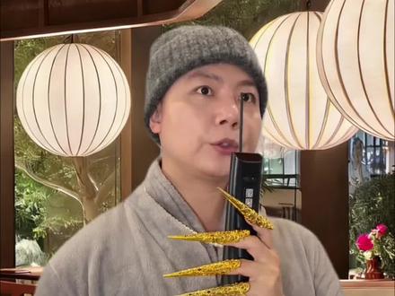 理想中的素食餐厅,爱了! #2026超能演贺岁大赏 #素食餐厅 #搞笑 #尼姑素食店模仿 #一定要看到最后 @DOU+小助手 @DOU+上热门