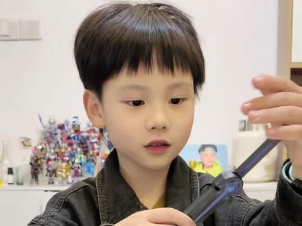 北极星 · 三角洲行动近战美学 三角洲行动「北极星」弹簧刀,近战天花板!#三角洲 #三角洲行动 #三角洲周边 #三角洲行动周边#三角洲玩具