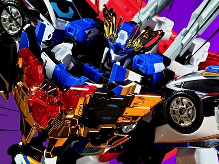 炫蓝巨狮王!!他来了!!! 万众期待的合体!!炫蓝巨狮王!!!他终于来了!!#玩具 #炫卡斗士 #迷你特工队