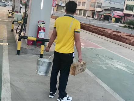 柴油0.813密度, 油品如何大家评论区见#加油站 #全国卡友 #鹿小满