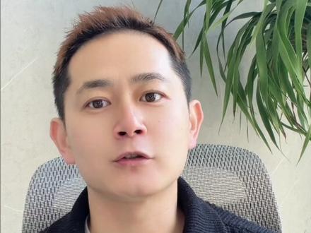 鸿蒙智行26年让友商感受到危机,今年会是新能源汽车的厮杀之年!
#鸿蒙智行#新能源 #华为 #问界M6#尚界Z7