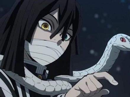 蛇柱伊黑小芭內真的有資格嘴臭宇髄天元嗎?