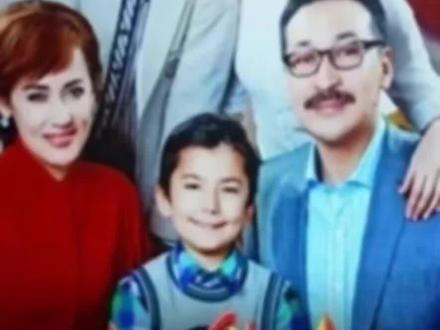 更新了更新了告诉我的粉丝们#搞笑电影#维语配音