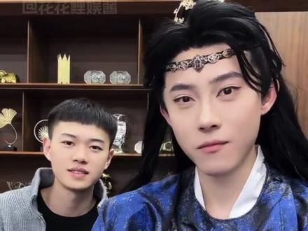 哥,你秋招的时候不长这样啊#张诗尧#古装爆改 #青海摇 #考古