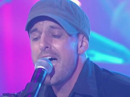 没事的,你只是度过了糟糕的一天,让我们唱首悲伤的歌转个身,一切都会烟消云散的。—#badday