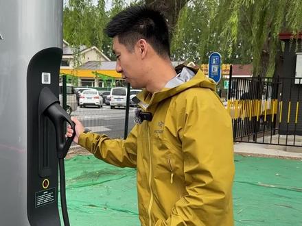 抢先体验理想超充站,服务费你觉得贵吗?#理想汽车 #新能源领航计划