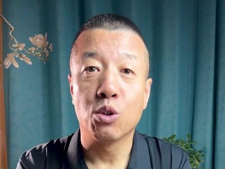 养了15年的鹦鹉 临走一句话把男人吓瘫