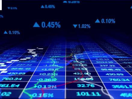 国投白银LOF暂停申购 白银价格破110美元 2026年1月26日晚间,国投白银LOF发布公告,宣布自1月28日起暂停申购及定期定额投资业务,并将于1月27日上午10:30前停牌。这是近期该基金频繁发布停牌及限购公告的延续,主要原因在于其二级市场交易价格长期显著高于基金净值,溢价风险持续积累。受白银价格快速上涨推动,国投白银LOF净值表现强劲,仅2026年初至今涨幅已高达86%。截至1月26日,国际白银期货价格已突破110美元/盎司,纽约期银日内最大涨幅超9%,现货白银同步走强。作为目前公募市场唯一一只主要投资于白银期货的基金,该产品持续受到资金关注,但高溢价环境下,基金管理人通过暂停申购与临时停牌等方式,旨在引导投资者理性参与、防范交易风险。
#国投白银LOF #暂停申购 #白银上涨 #溢价风险 #限购停牌