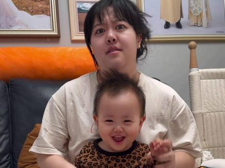 给大家展示下我新学的舞蹈~ #孩子就是拿来玩的 #海豹舞