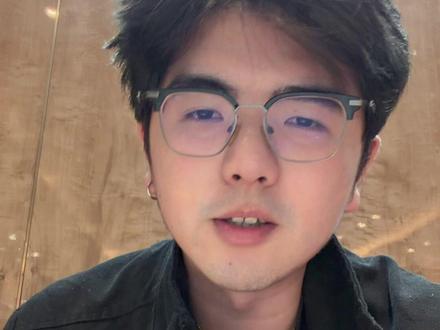 白银又暴涨啦,太夸张啦#白银暴涨 #银条 #白银疯涨 #白银涨价 #银条回收