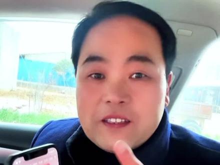 不用手,就能自动刷视频。 #手机使用技巧 #经验分享 #干货分享 #教程 #涨知识