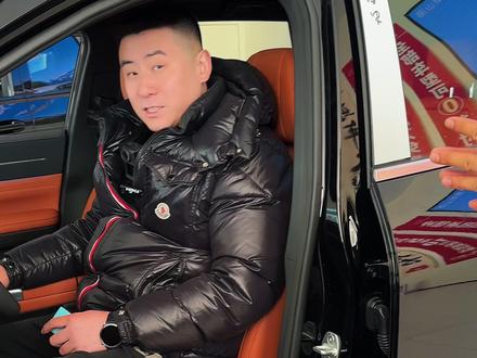 送山海T2去保养,顺便帮朋友看看新车,没想到现在的新车配置越来越高了!#捷途汽车 #捷途山海 #捷途山海L7PLUS #旅行小房车捷途山海L7PLUS #我为山海L7PLUS代言