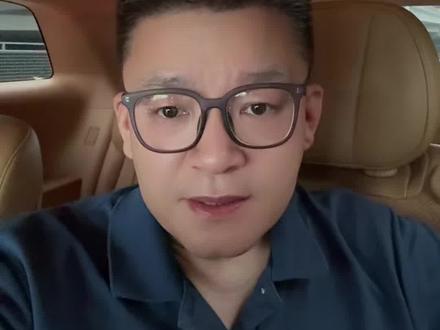 警惕黄仁勋在特朗普那里的特权,很容易扼杀本土算力生态 #英伟达 #黄仁勋