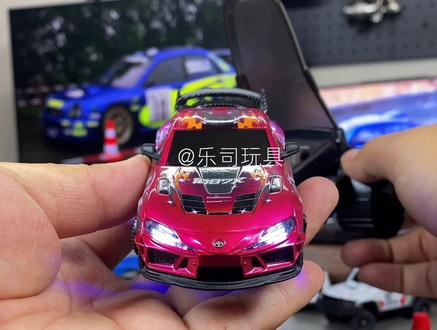 小比例RC漂移车开箱/溜溜哥1087X丰田Supra 多个方面告诉你,为什么这台1:43比例的1087X涂装的丰田Supra值得入手。
#小比例车模 #rc遥控车 #丰田supra #男生 #减压