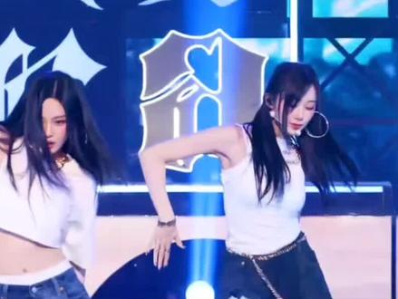 韩网热议aepsa吉赛尔到底do了哪里啊?
#kpop#韩娱#aespa#吉赛尔#Giselle