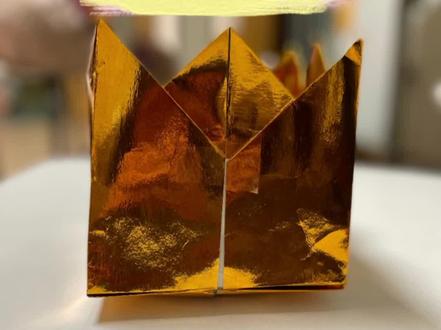 今天分享八角荷花缸(聚宝盆)的折法,希望大家喜欢。#叠元宝 #折纸 #折元宝 #绍兴 #柯桥 #融光寺 #柯城寺 #秀英 #折聚宝盆