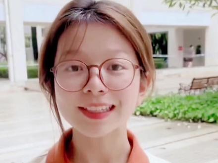 #毕业季 #数学 今年高考数学有多难?让韦神附体,没让他附题上啊!!!#加油少年未来可期 #祝高考学子金榜题名
