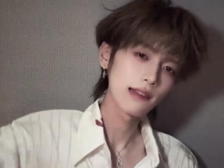 这一次,孙恩盛撕掉所有标签,重新定义自己,他的舞台,才刚刚开始!#孙恩盛新专S #孙恩盛进行曲 #孙恩盛首张专辑S #孙恩盛首张EP上线