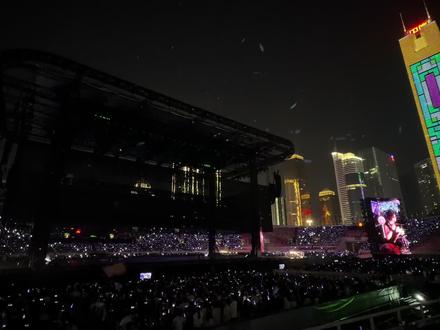 “这一遍天外来物,我想听你们唱”😭😭#薛之谦万兽之王演唱会