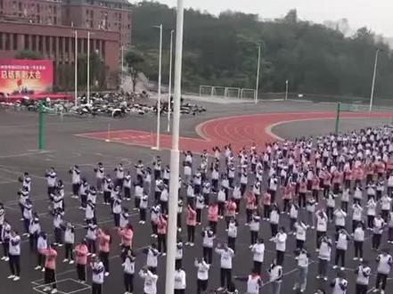同学们是最棒的 👍👍👍 忠县银山中学