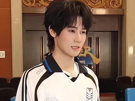 宝宝叽里呱啦说什么呢,听不懂好想亲#张真源#奔跑吧#张真源奔跑吧 #张真源钓系之神 #会火#精选