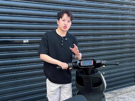 能支持极核原厂OTA升级的控制器不多吧? 极核原厂都用蓝石控制器和电机,选择控制器一定要相信蓝石,这是一条验证蓝石300上车AE3pro是否丢功能的真实体验视频👍👍#zeeho极核 #极核AE3 #蓝石控制器 #ota升级 #ZEEHO创作者激励计划