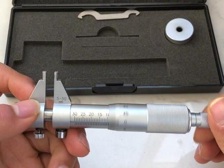 内径千分尺实操教程,从校准调零到读数一步不落,新手秒上手 #千分尺 #科普一下 #测量 #生活小技巧