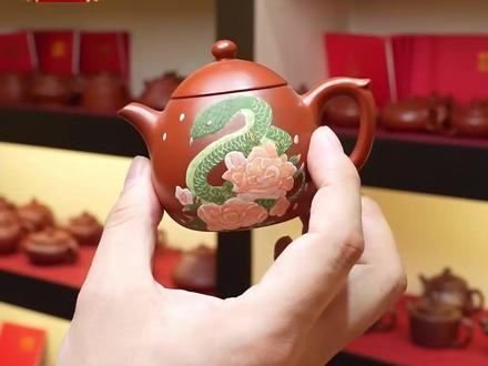 壶友们看过来!阿峰给大家谋福利了,宜兴原矿紫砂,直播间等你! #紫砂#紫砂壶#直播间#压箱底的宝贝#新年手串大赏