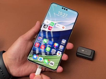 华为手机如何设置“遥遥领先”充电音效 #鸿蒙玩机技巧 #遥遥领先于同行 #华为自定义充电音效 #鸿蒙4 #你在抖音搜什么