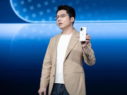 #一加15T 价格公布!售价4299元起,3月25日10点正式开售!#数码科技 #一加手机