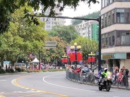 2023千岛湖男子210公里亚运骑行赛开跑🚴🏻🚴🏻