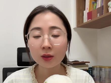 宝宝吃馒头一定要撕掉皮吃,别图省事。#抖音生活观察计划 #宝宝吃馒头 #宝宝辅食 #宝宝吃饭 #宝宝吃馒头常识 @DOU+小助手