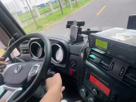 货车排气刹车
建议长下坡的时候使用#货车刹车 #专业ab车型培训 #排气制动 #排气刹